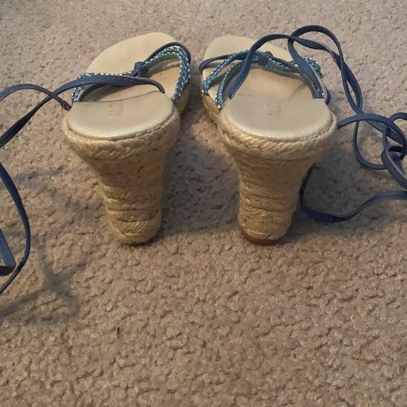 ALDO Wedges - Picture 5 of 11